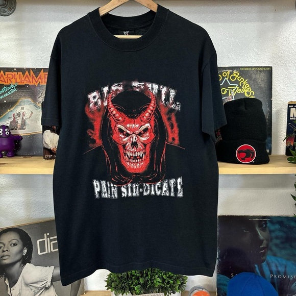 Vintage WWE The Undertaker T-shirt - Picture 2 of 5